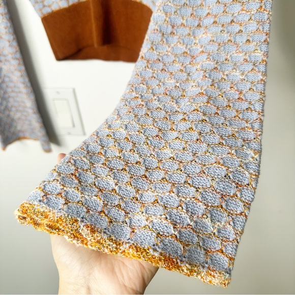 NWT Free People Vintage Blue Combo Collar Cropped Sweater Bell Sleeves XS - Picture 11 of 11